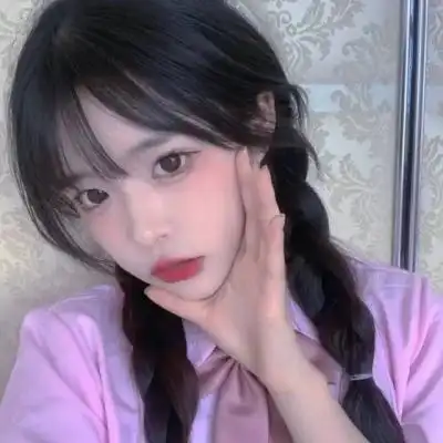 扎马尾女生头像高清扎马尾辫的女生头像图片