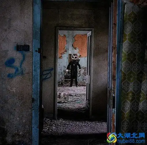 英制作人偷拍到恐怖"鸟人"模样很吓人【图】(4)