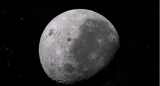 无法想象!月球的内部也会长瘤子