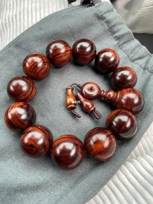 包浆海南黄花梨