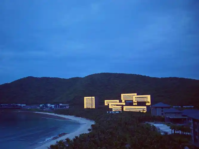 六月湿答答天气里的三亚太阳湾柏悦-国内酒店-飞客茶馆旅行网