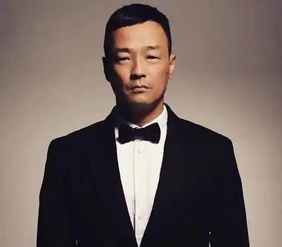 4月3日晚,香港知名演员王喜在社交平台上发文称,自己在入境台湾做核酸