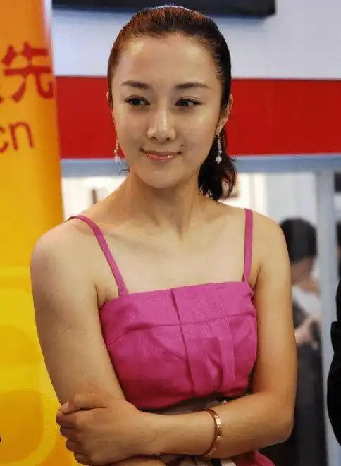 文娱_白荟_八卦