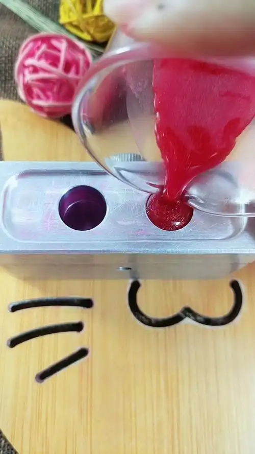 手工口红#自己在家做口红就是这么简单