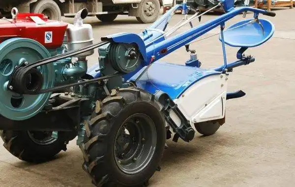 手扶拖拉机使用后如何保养?冬季入库要注意什么?