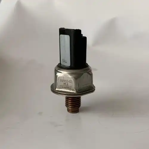 热卖原装柴油发动机共轨燃油高压传感器 55pp03-02