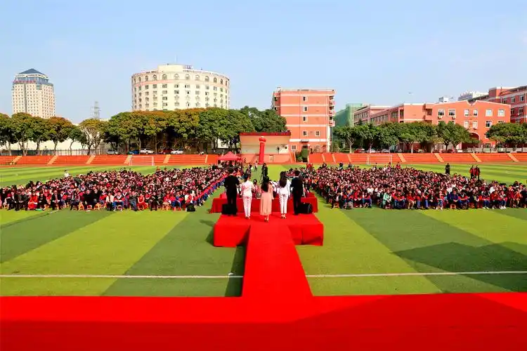 青春飞扬68筑梦启航厦门十中2019届高三成人礼