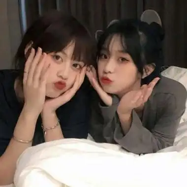 双人闺蜜qq头像唯美女头像闺蜜情毫无保留在你面前