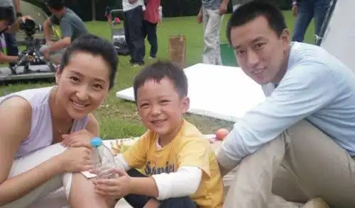 朱佳煜的亲生父母是谁 揭秘童星成材路之迷