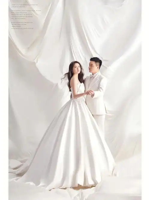 洛阳潘朵拉婚纱摄影