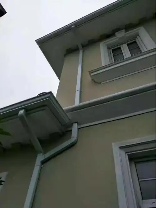 铝合金别墅阳光房室外落水管落水管雨水管方形下水管斜三通配件 80*50