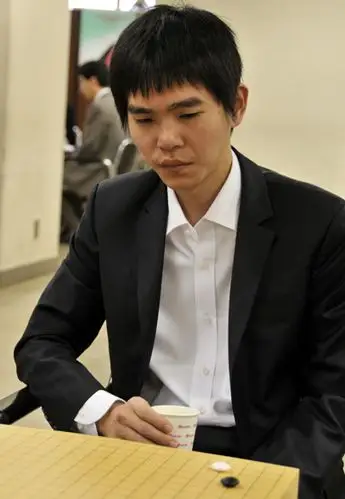 李世石道出韩联退赛原委 积分制弊端是首要因素