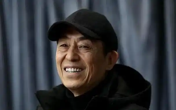 现在,压力都集中在张艺谋导演身上了.