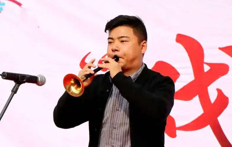 唢呐表演