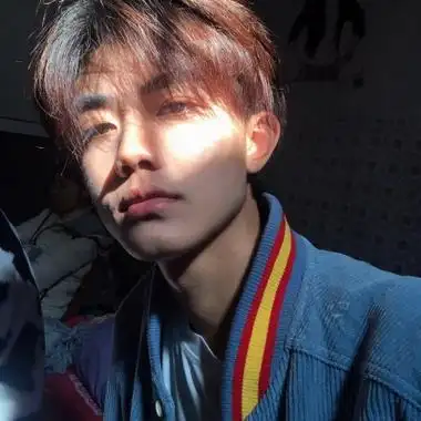 高清帅气男头像普通真实可以拿来网恋,男生头像图片