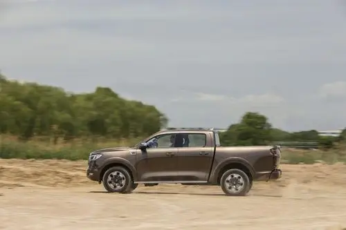 第一次驾驶皮卡让我兴奋不已 试驾长城炮乘用皮卡运动型