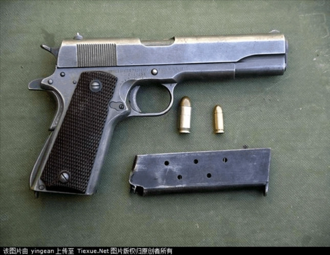 弹匣中子弹的排列和进弹方式