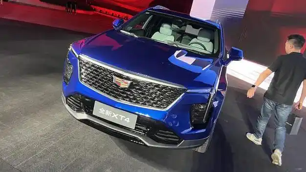 配置升增15t动力全新凯迪拉克xt4售2297万起