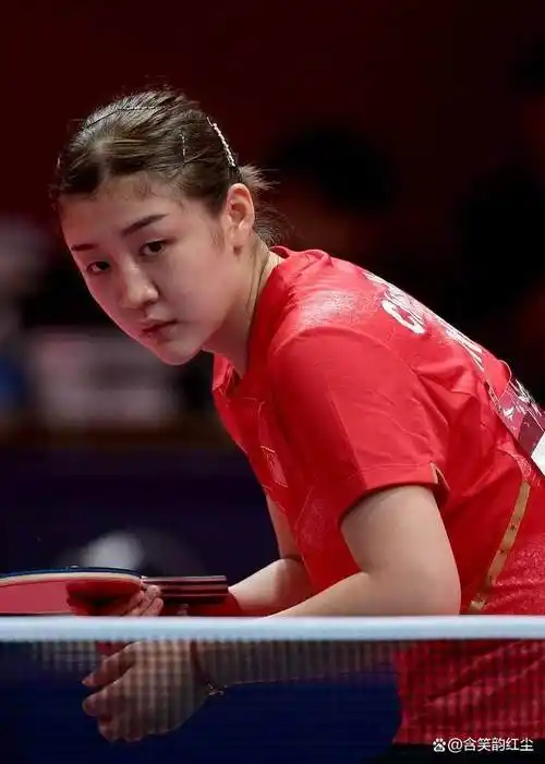 陈梦这姑娘无论长相家世和人品都无可挑剔