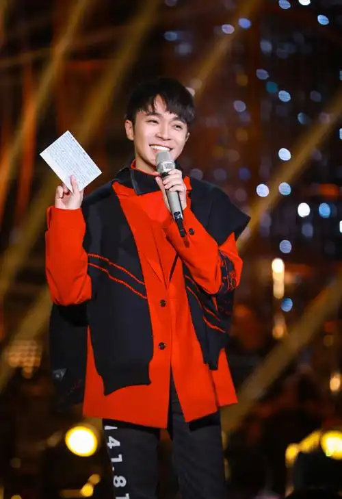 歌手2019吴青峰第四期剧照图片