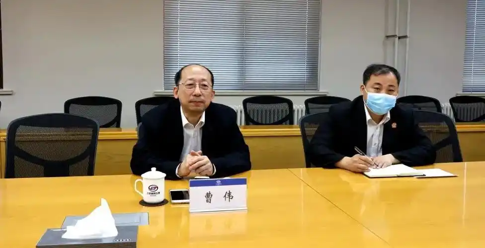 曹伟院长来到王台街道徐村走访青岛市人大代表于海霞.