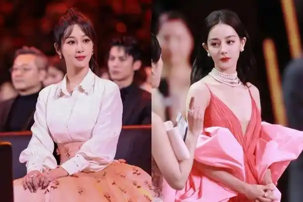 90花顶流女星杨紫与迪丽热巴,因年龄相仿,事业间的较劲始终成焦点.