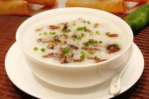 香菇牛肉粥的所需食材