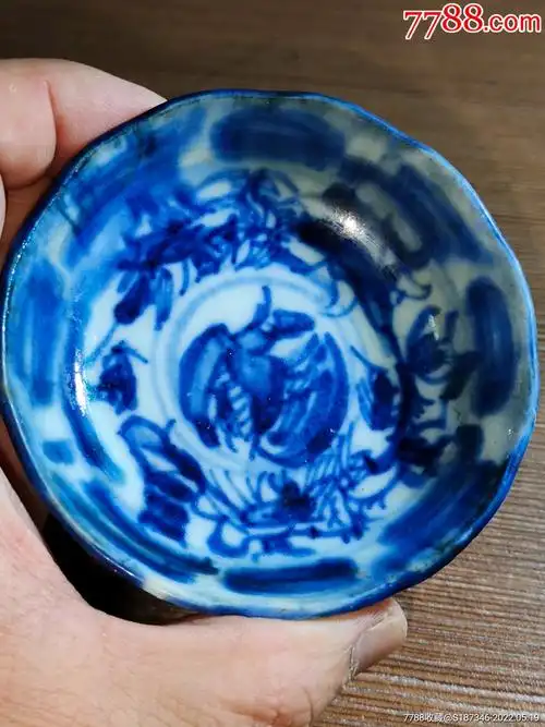 清中期渔樵耕读青花瓷碟大开门的真品