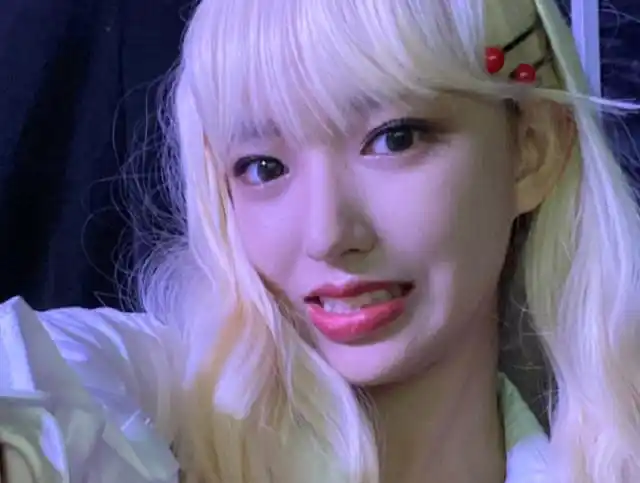 程潇一直都是"芭比发型",当她突发奇想染"白发",美到窒息