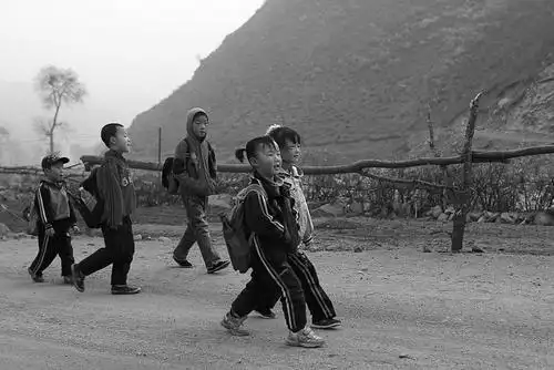我与祖国共成长女人们上学的那些事儿