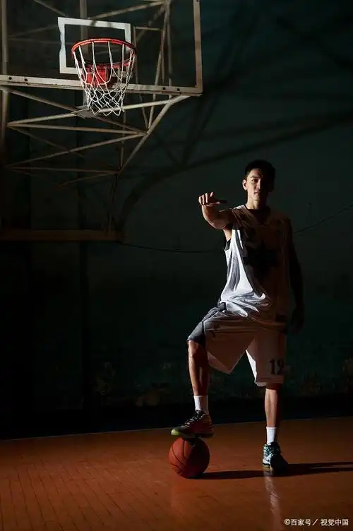 篮球新星徐杰:身高不是唯一,全面能力铸就辉煌!