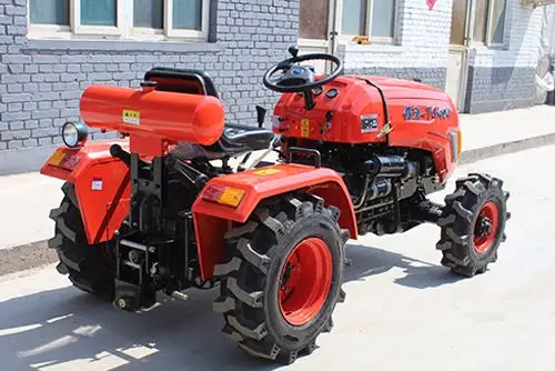 四驱拖拉机主要性能及特点有哪些