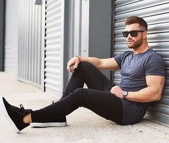 (一)一组男人拍照摆姿,拒绝目瞪姿势!