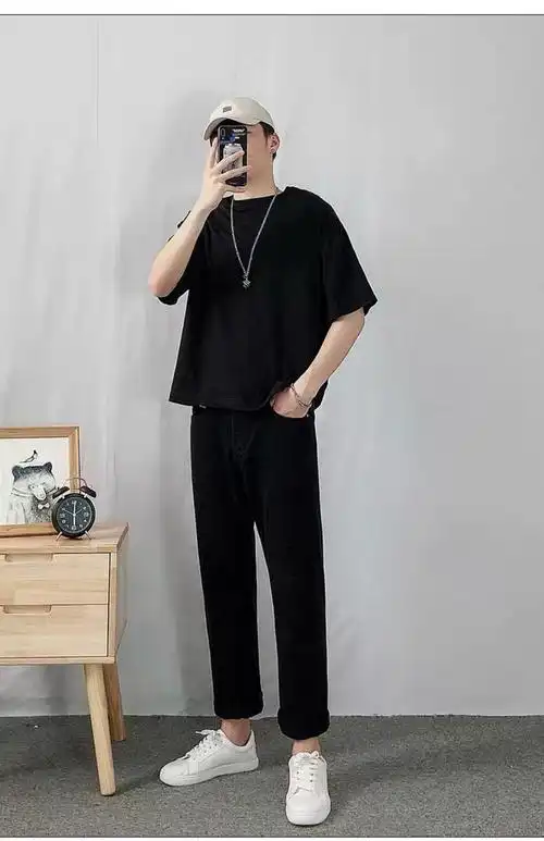 2021夏季男士短袖t恤韩版潮流衣服痞帅气九分牛仔裤男搭配一套装修身