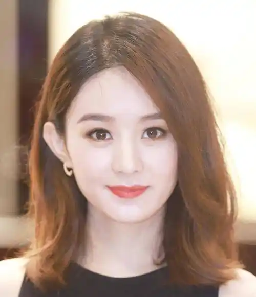 第二位:刘诗诗,出生于1987年8月10日第三位:张嘉倪, 出生于1987年8月