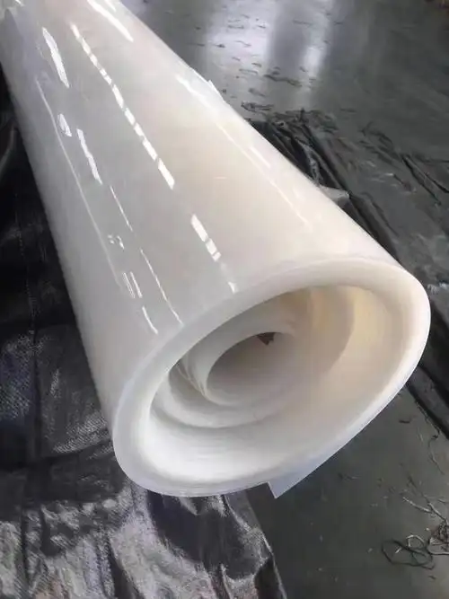 防水板在隧道中施工案例