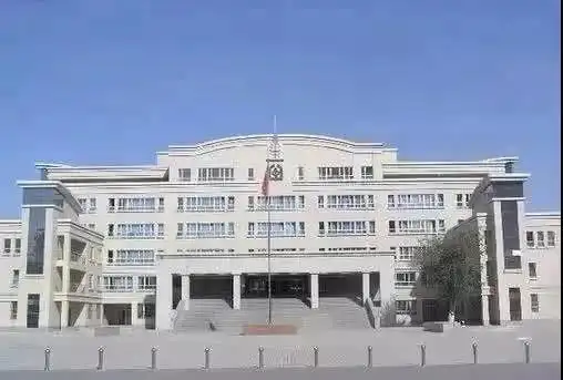 乌市天山区热门中学盘点!-乌鲁木齐楼盘网