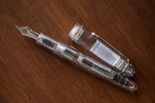 共121 件白金14k钢笔相关商品