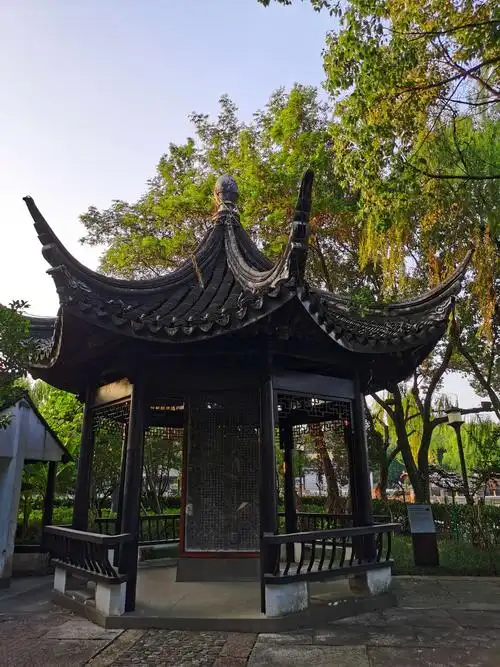 说说南湖揽秀园的由来