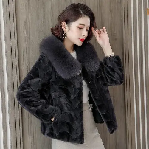 新款2021水貂皮草外套短款狐狸毛领貂皮大衣皮草