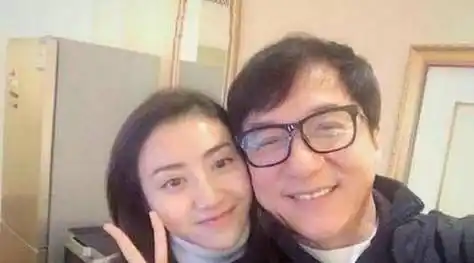 原创成龙对景甜说我要是有你这么个女儿我早气死了我一定会坐牢