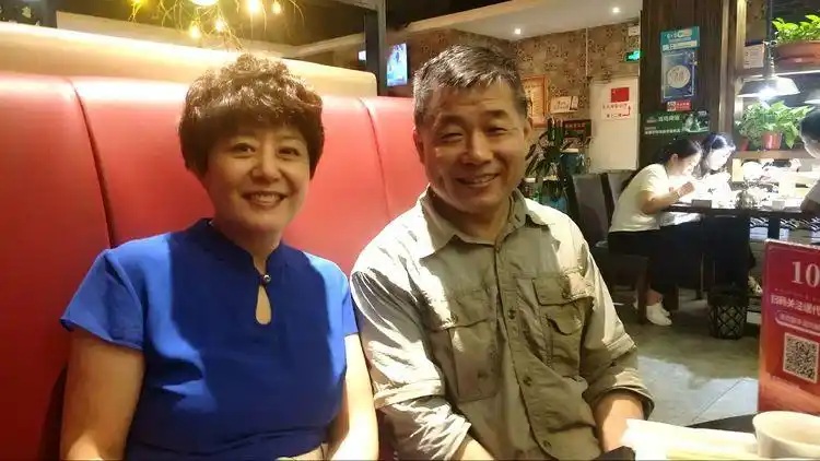 宫喜斌老师的夫人张百爽老师也是長春电影制片厂知名的表演艺术家