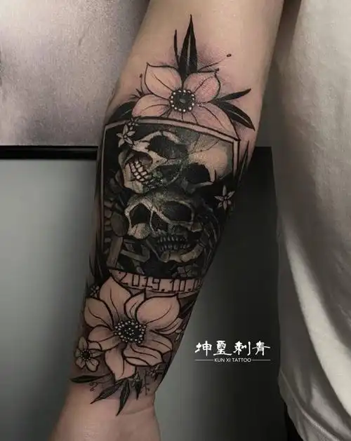 遮盖纹身图片_手臂欧美写实纹身图案