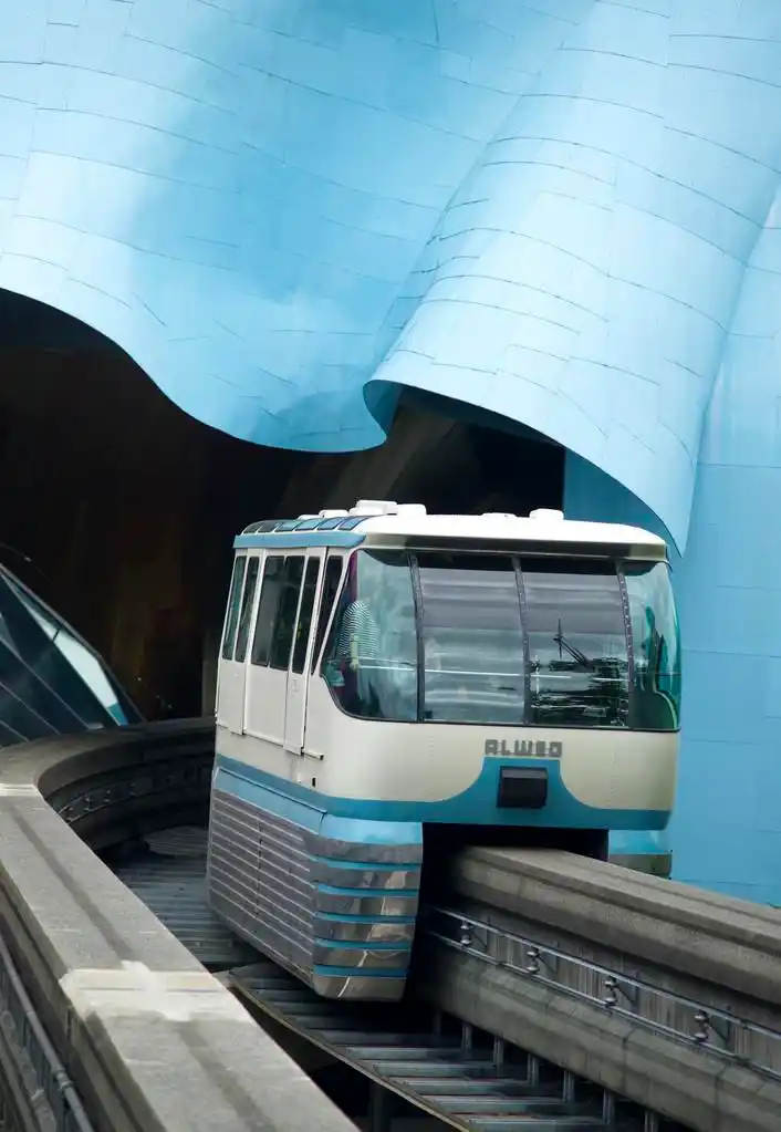西雅图单轨列车涌现旅行通过经验音乐项目