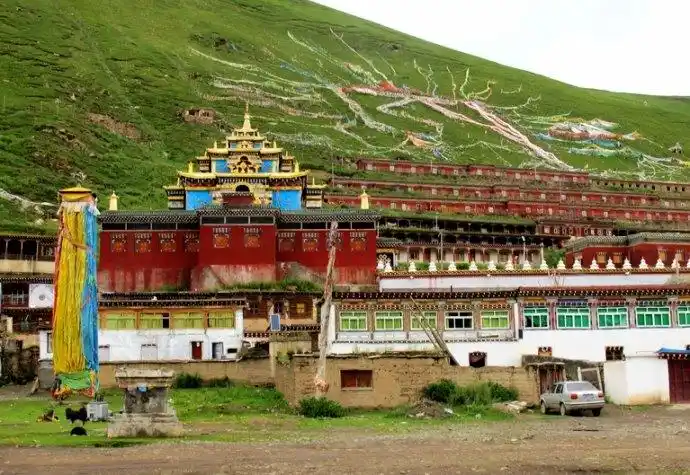 四川石渠 菩康寺(阿日扎五明佛学院)
