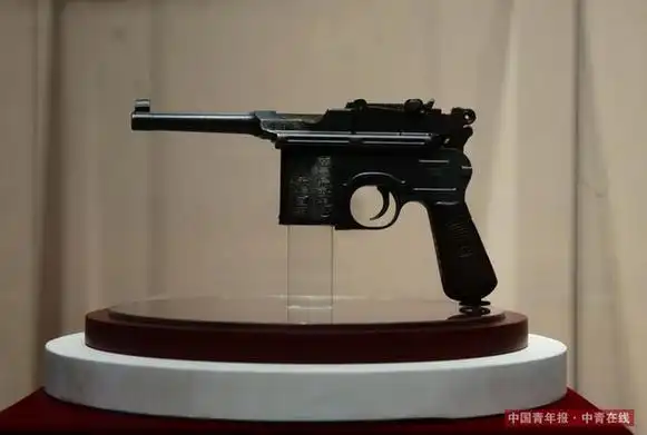 中国人民解放军建军90周年主题展览"在中国人民革命军事博物馆开幕