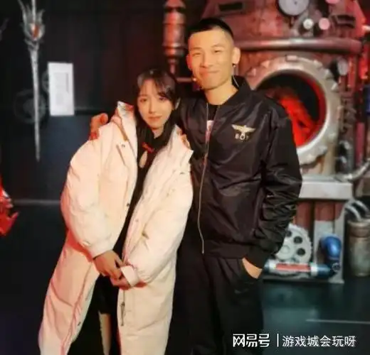 旭旭宝宝直播口嗨被榜一神豪韩茜茜反击这家你只能带走个行李箱