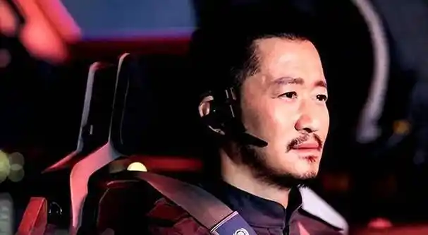 骗了我们49年,原来他就是吴京的父亲,难怪吴京能大红大紫_武术_香港