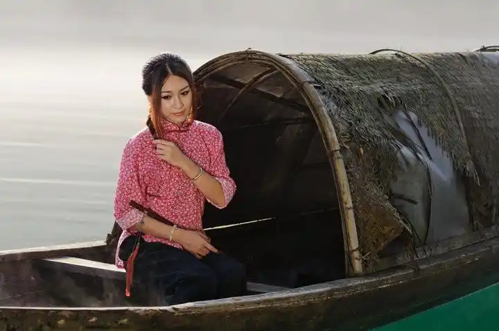 【转载】渔家姑娘在海边