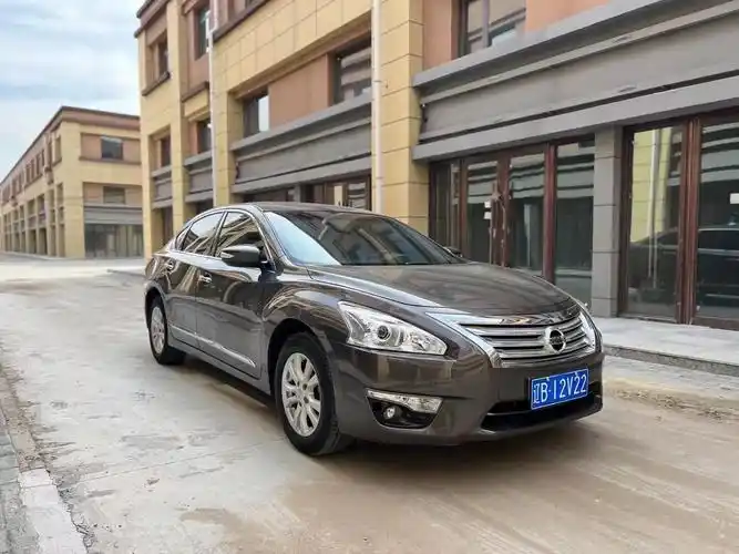 新到15年日产天籁,自动2.5豪华版,全车原版精品车况,本市 - 抖音